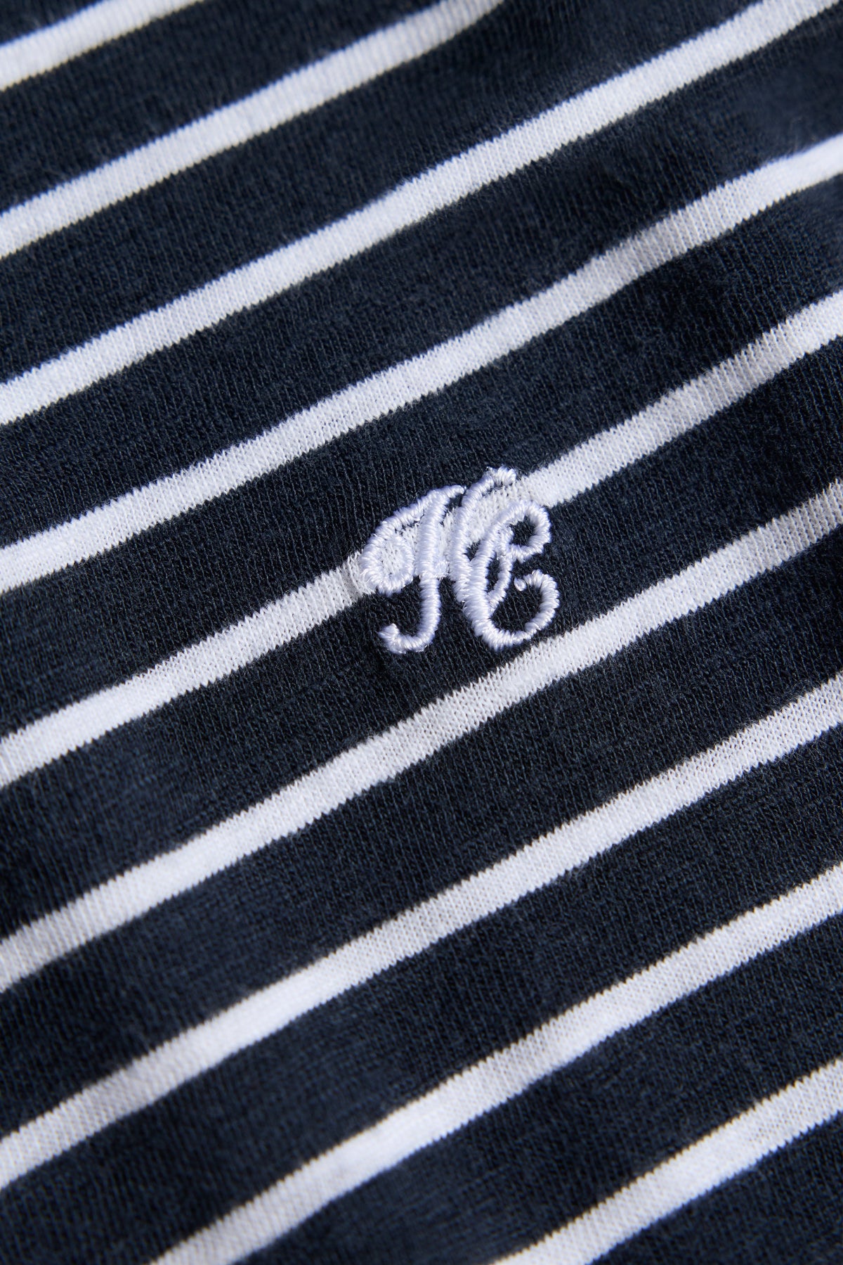 Relaxed Fit Monogram Tee (Navy White)