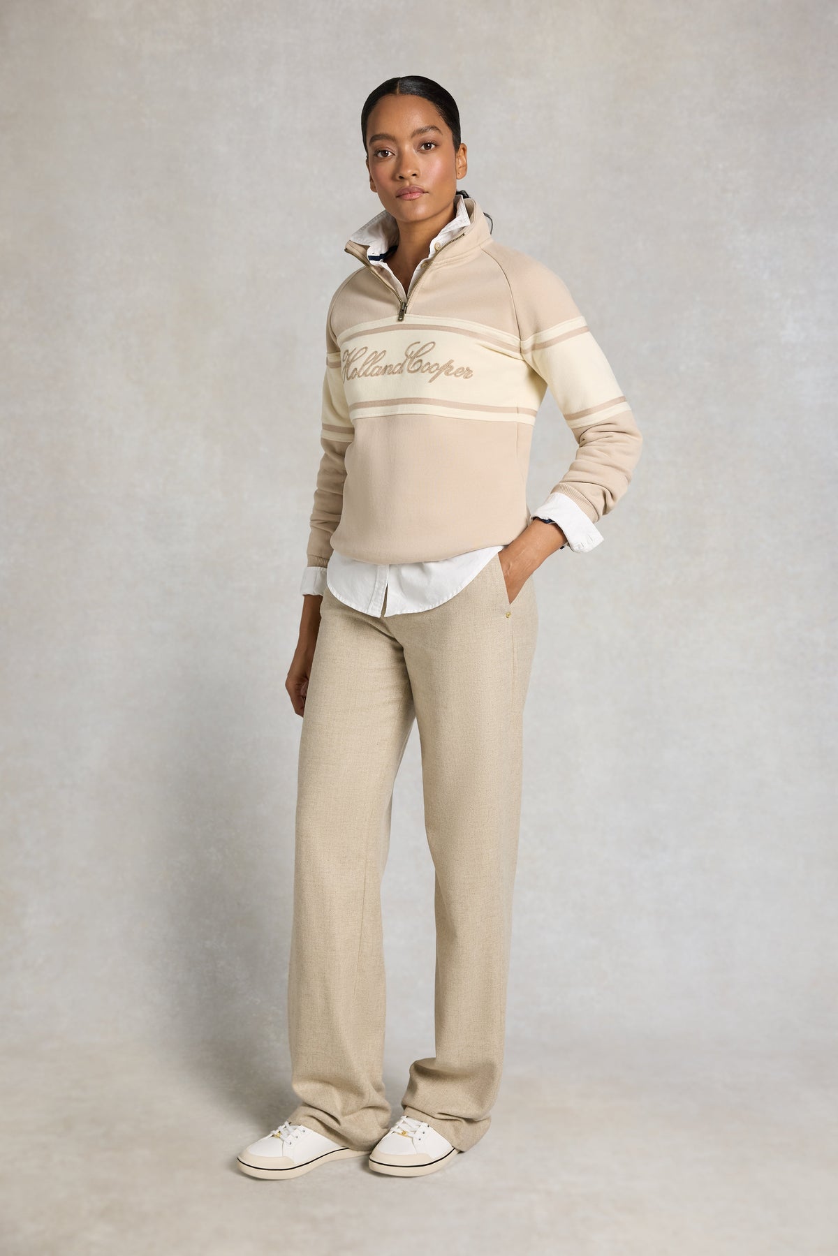 Signature Quarter Zip Sweat (Stone)