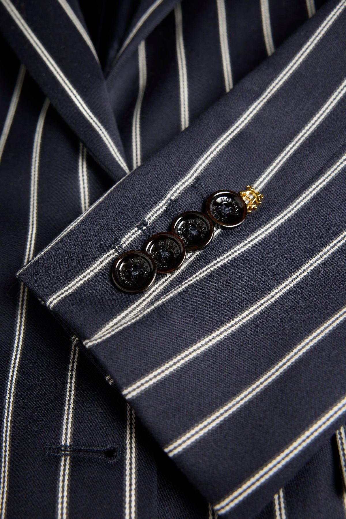 Single Breasted Belgravia Blazer (Ink Navy Wide Stripe)