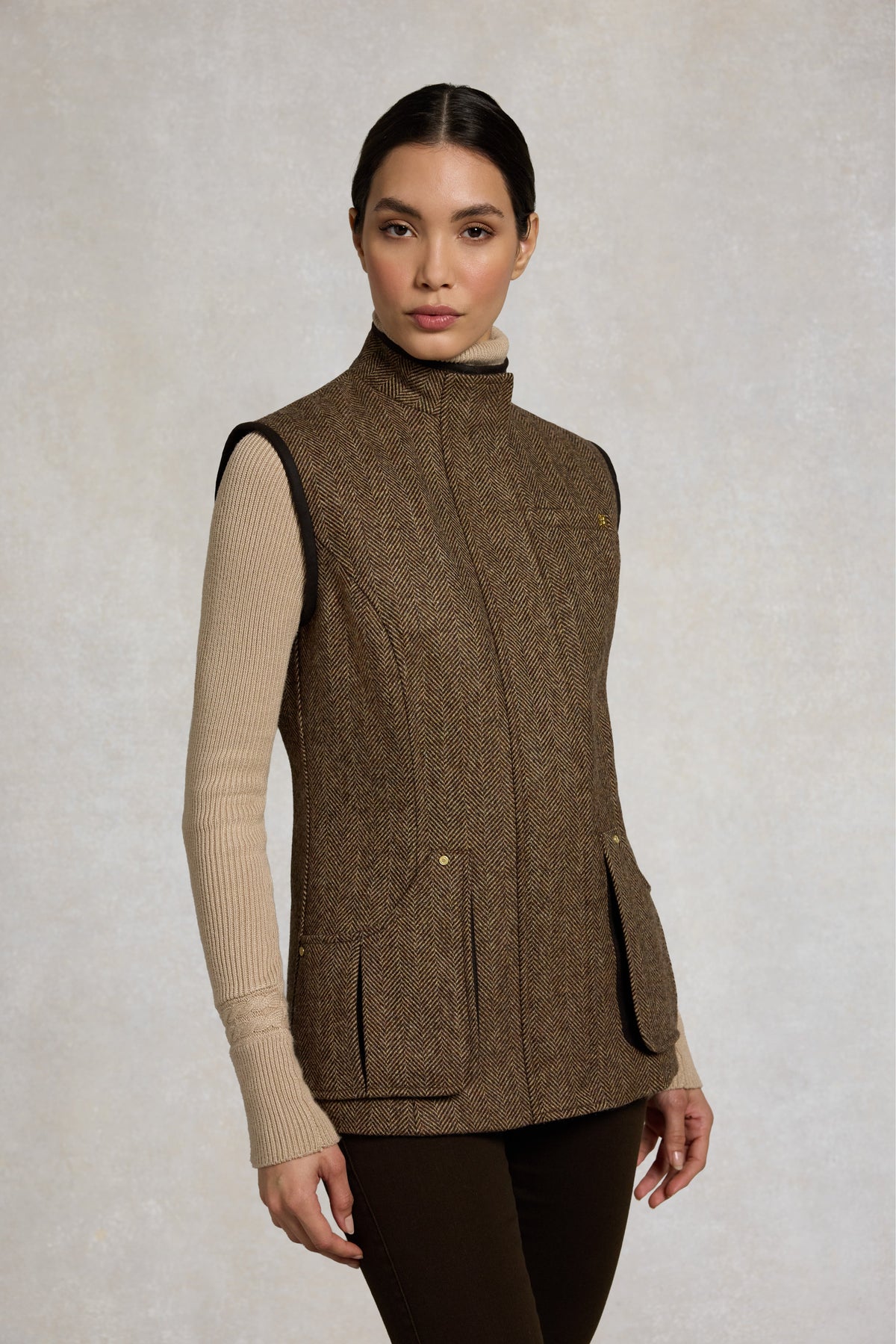 Country Classic Tweed Gilet (Large Scale Brown Herringbone)