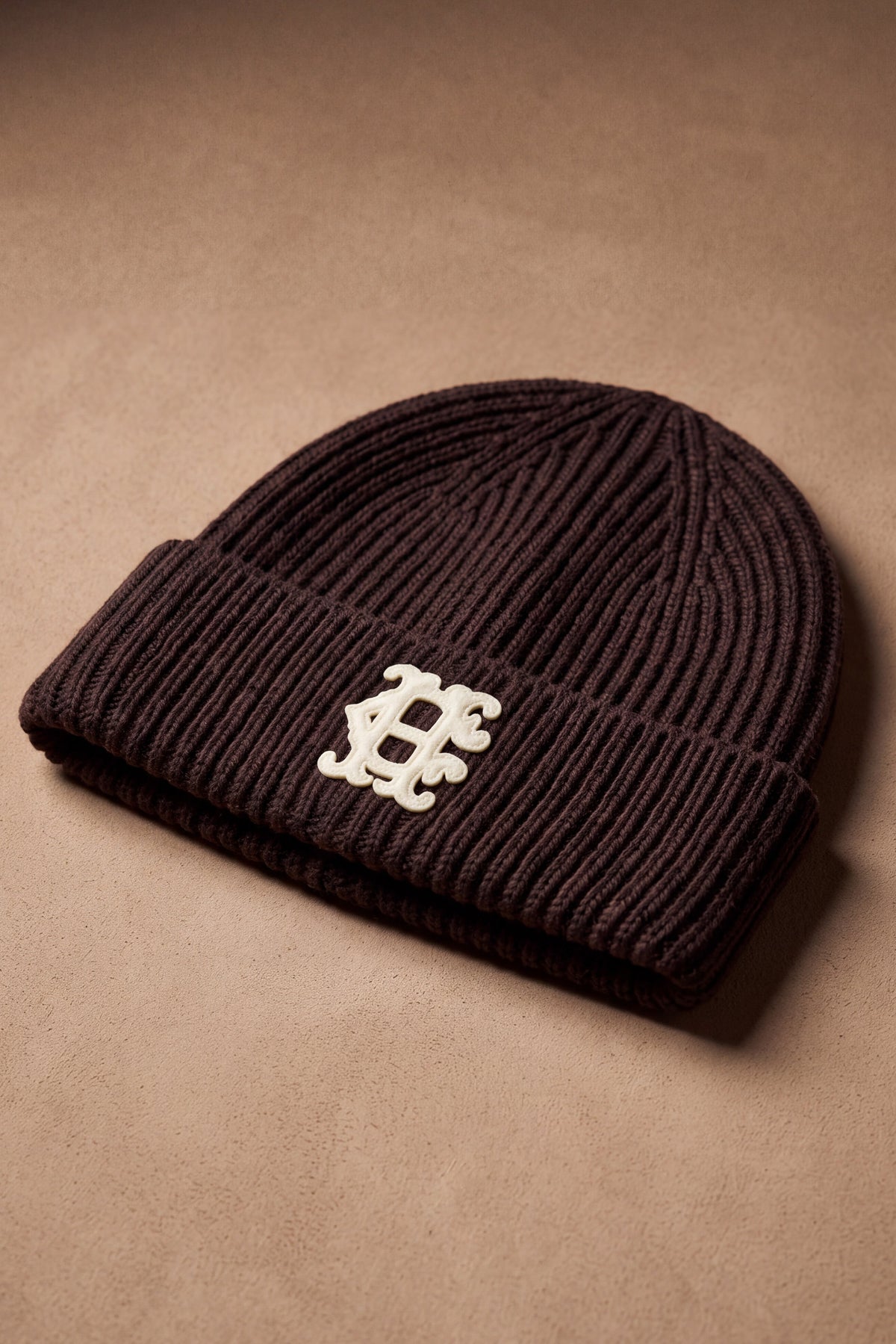 Heraldic Beanie (Hazelnut)