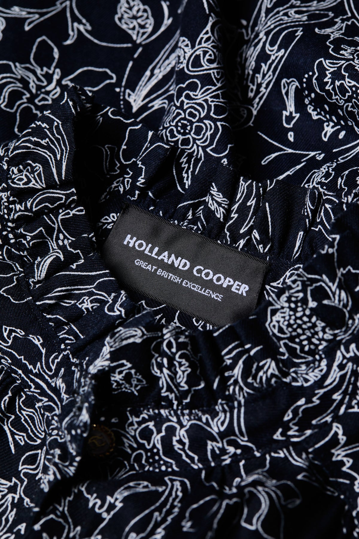 Lilibet Blouse (Navy Floral)