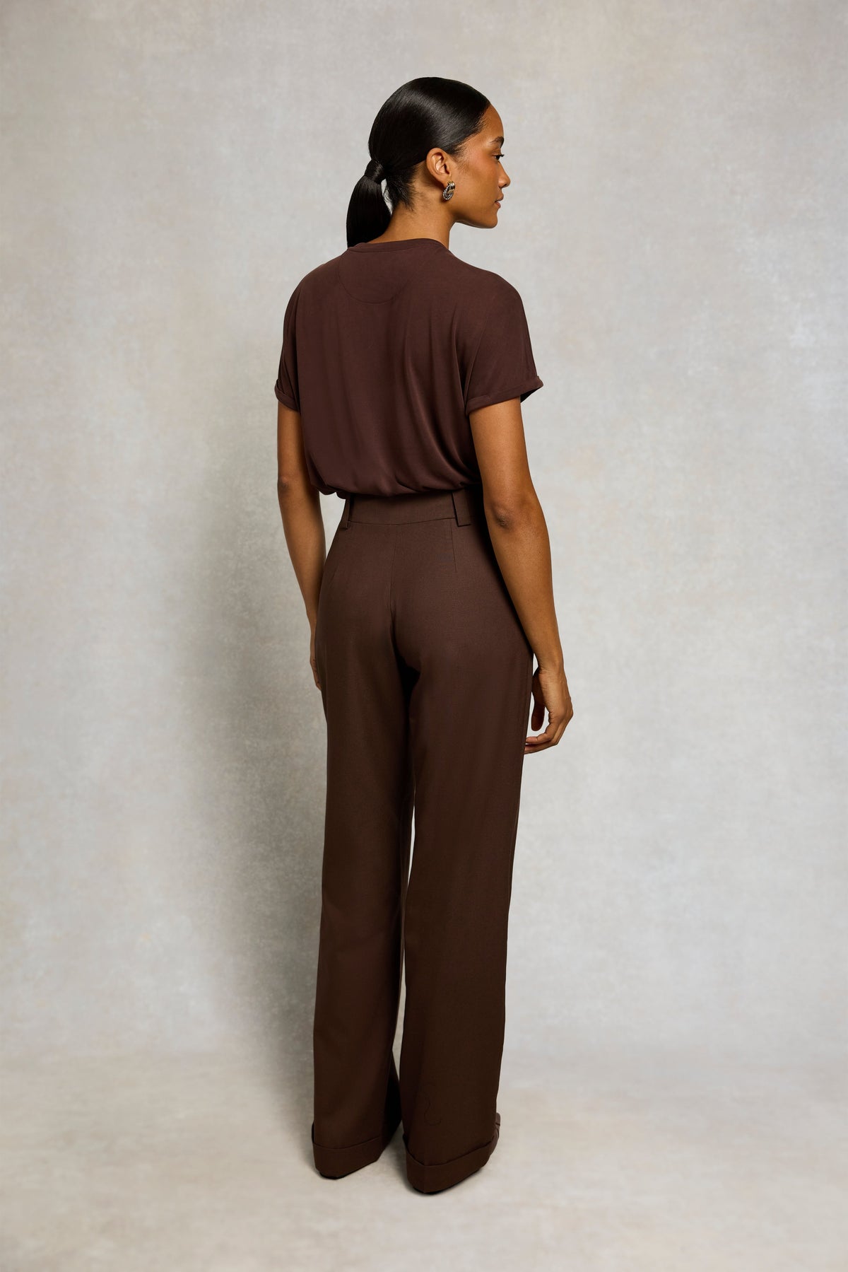 Madison Tee (Chocolate)