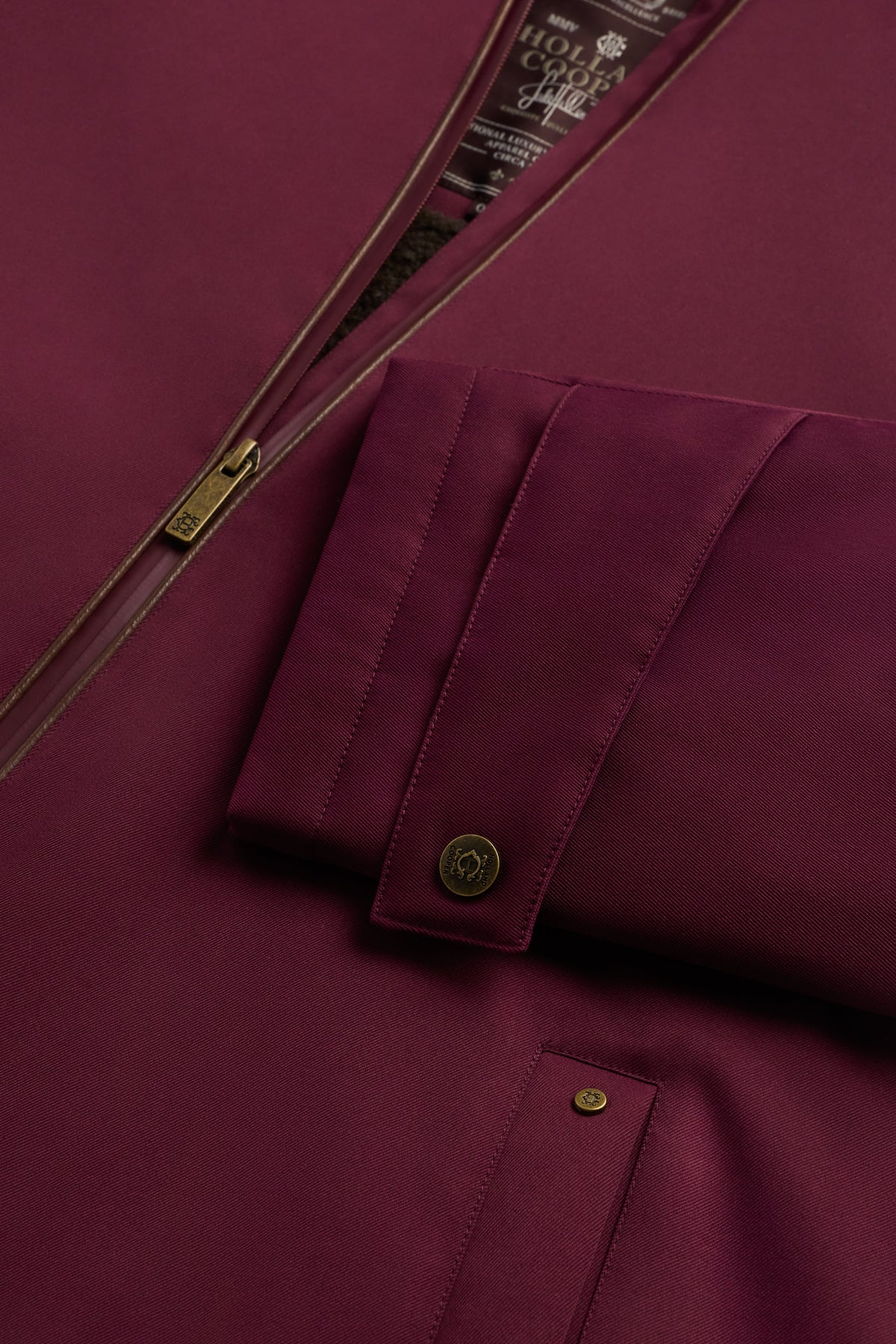 One-Size Waterproof Jacket (Mulberry)