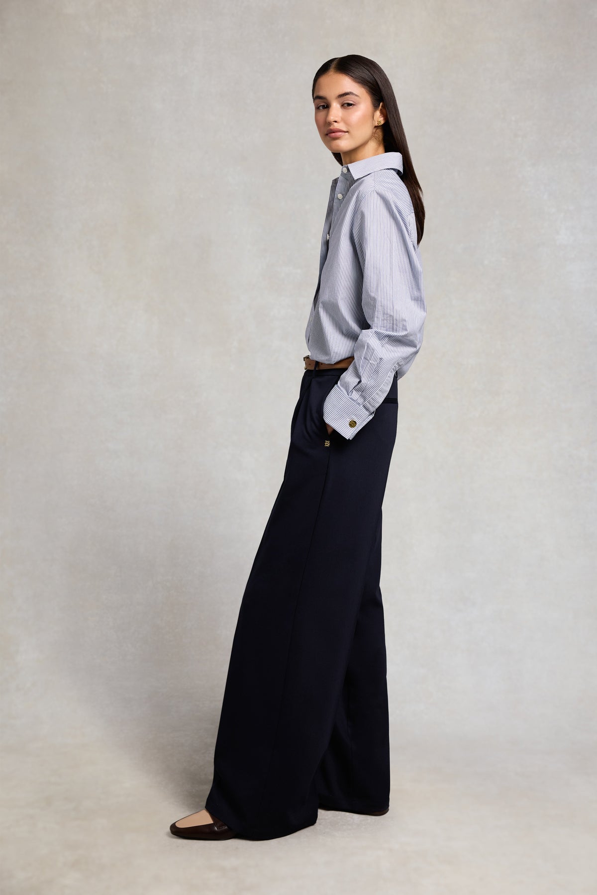 Pleated Wide Leg Trouser (Ink Navy)