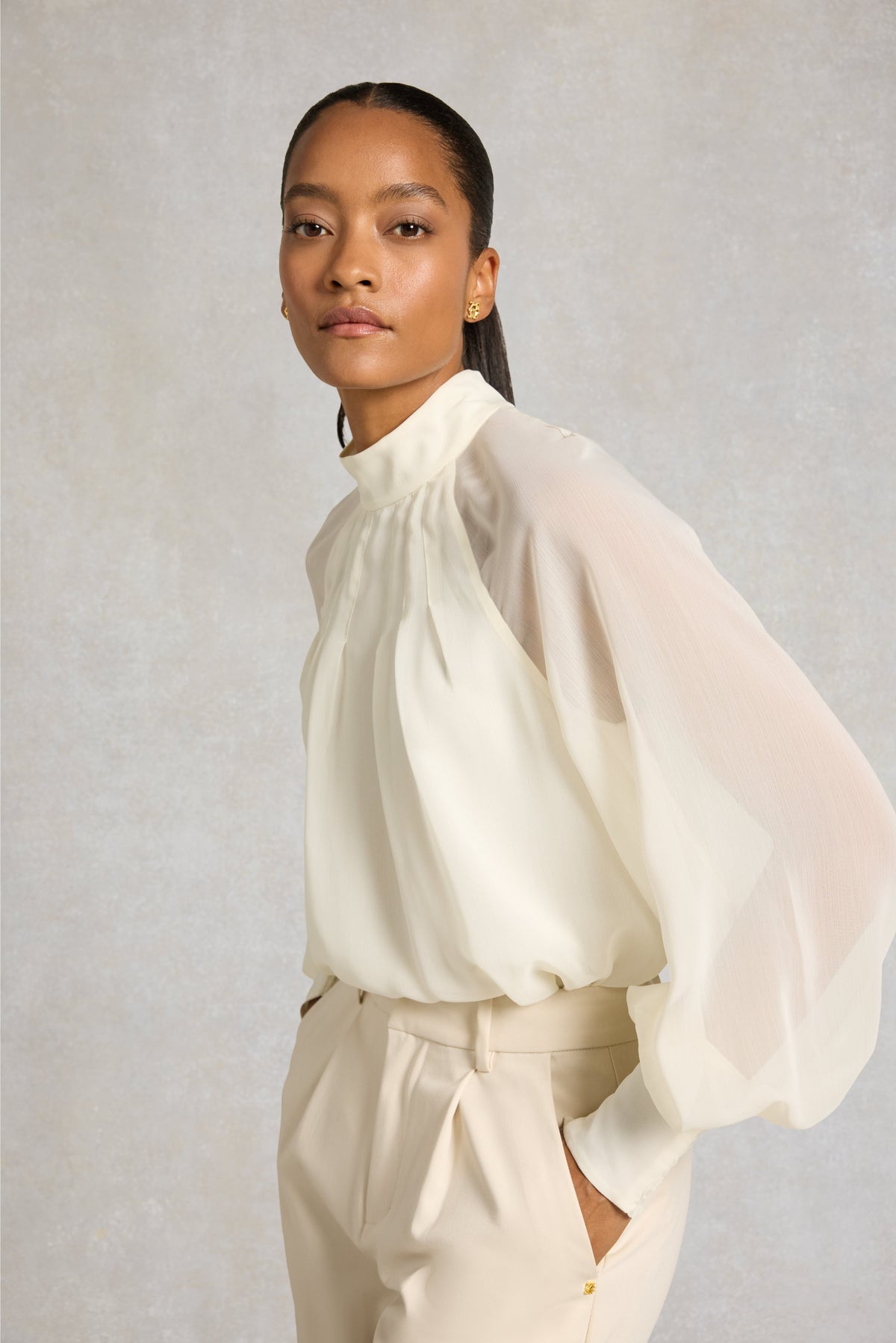 Portland Blouse (Oyster)