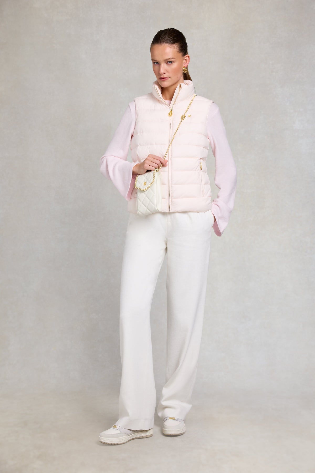 Quilted Chain Crossbody Pouch (Cream)