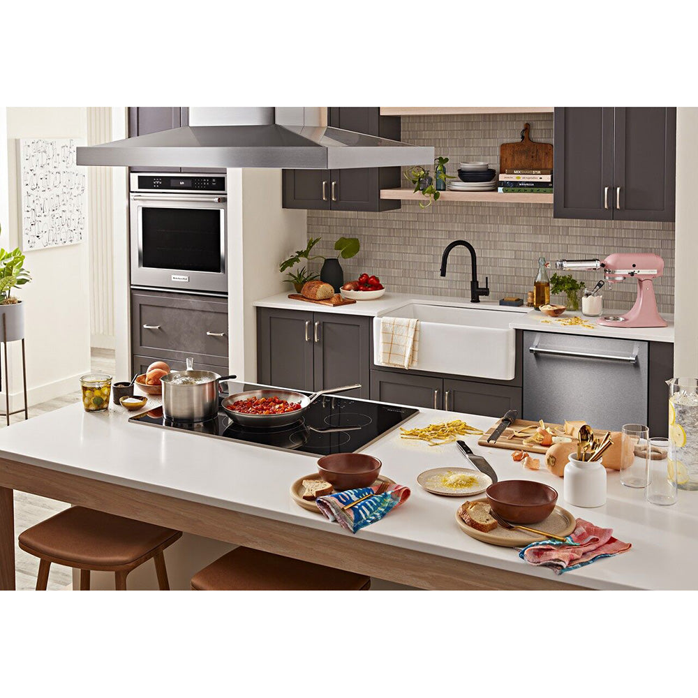 36" 5-Element Induction Electric Cooktop in Black with Frameless Design
