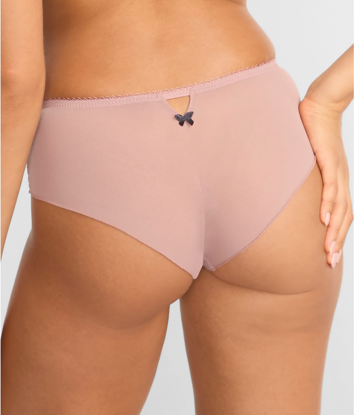 Amour Shorty