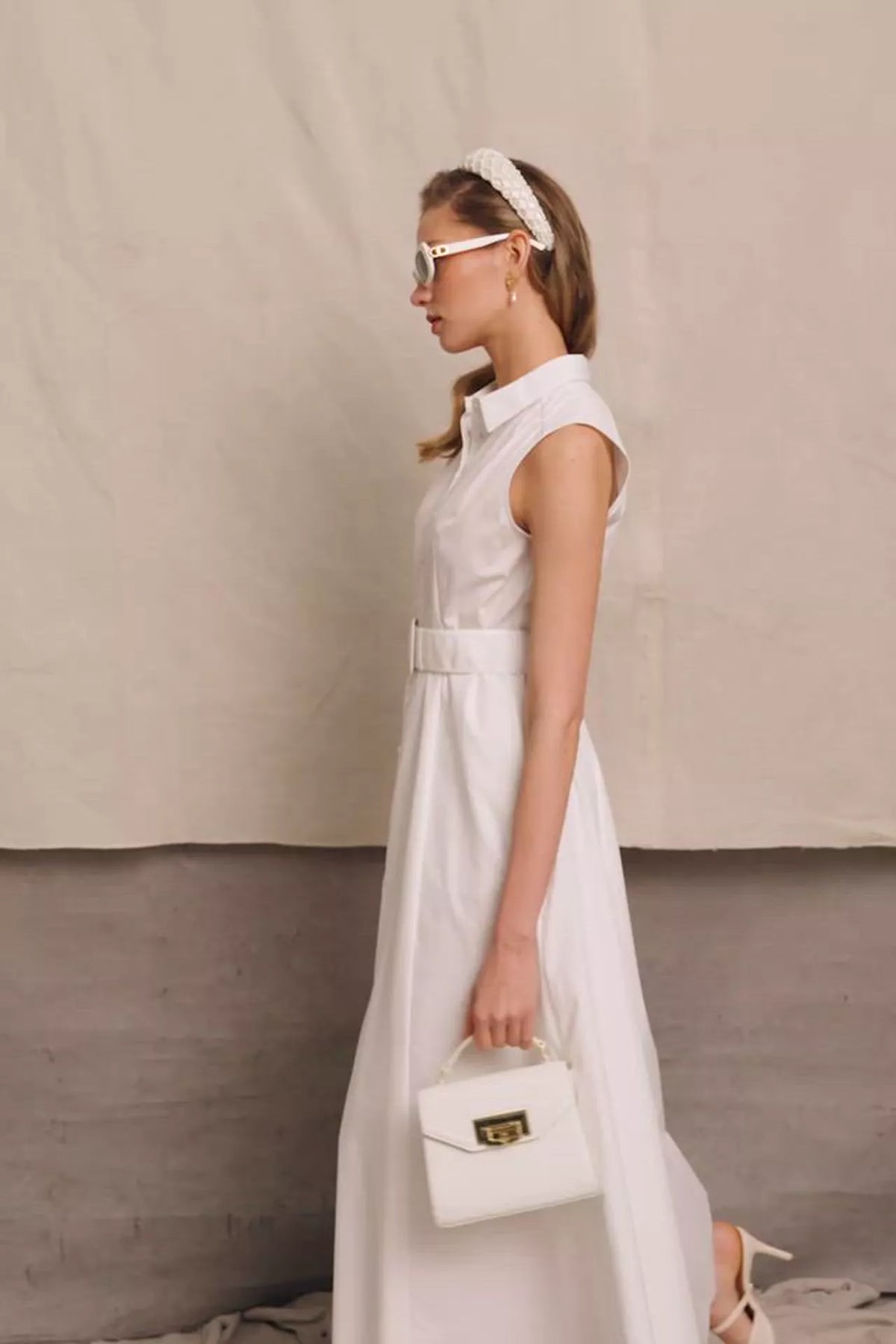 Aimee Sleeveless Dress (White)