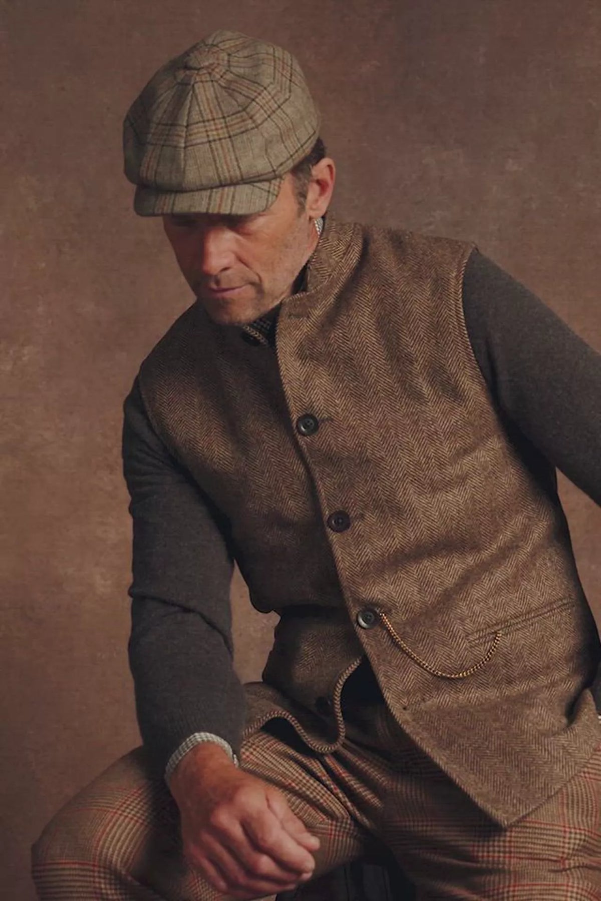 Nehru Gilet (Large Scale Brown Herringbone)