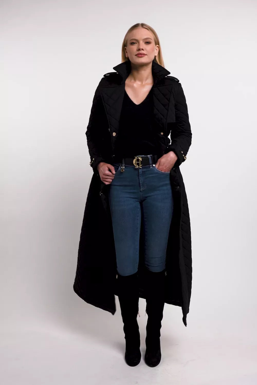 Amelia V-Neck Knit (Black)